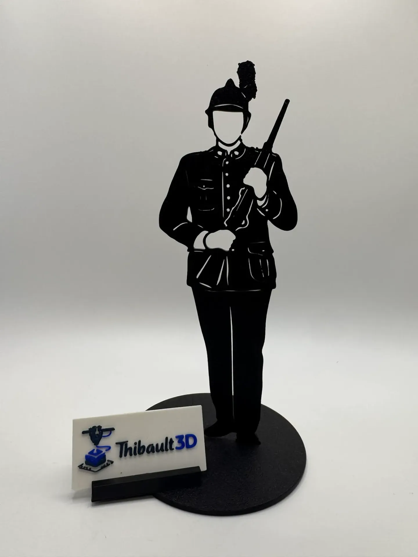 Doudou - Pompier avec fusil - 20cm