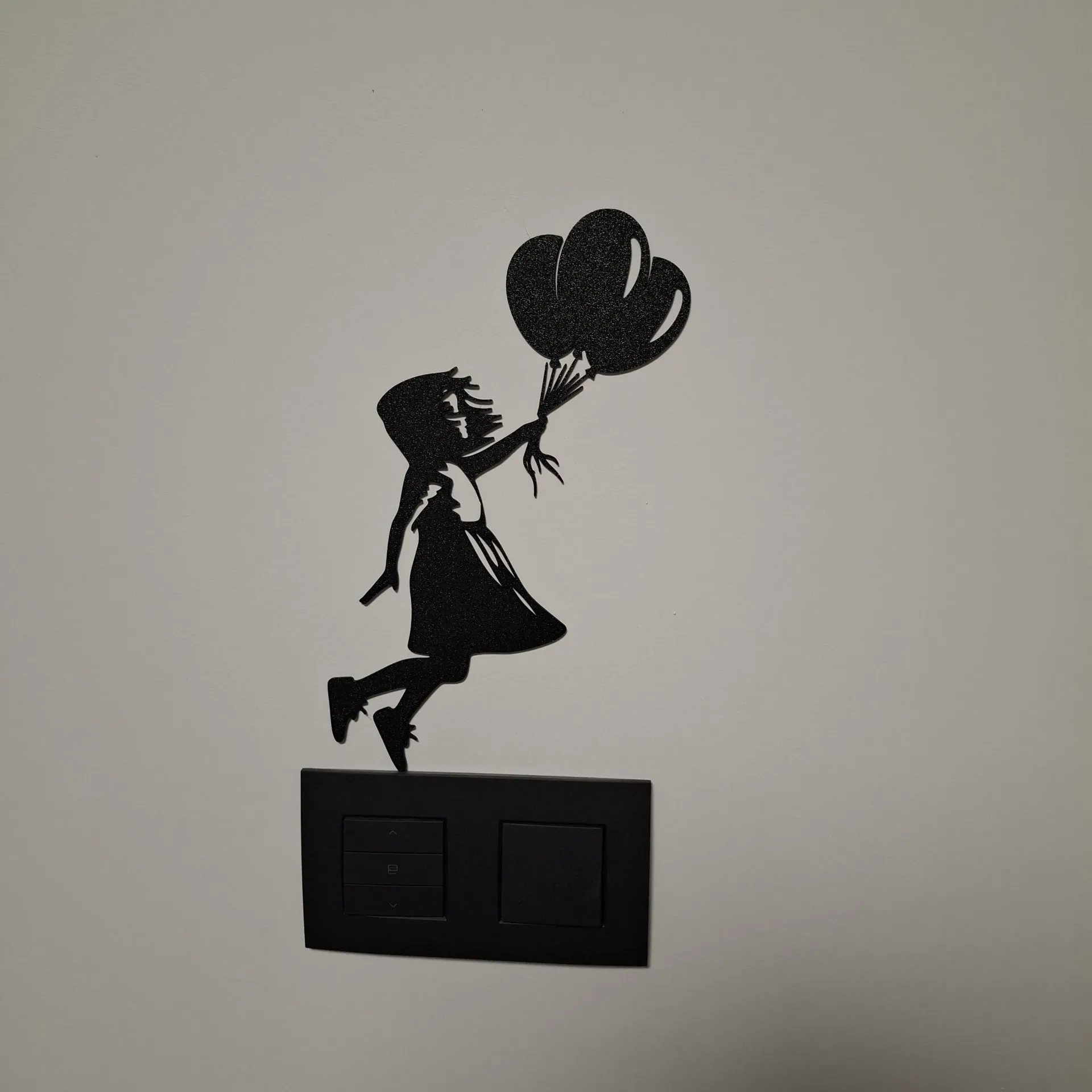 Banksys - Girl with Balloon (B/W)