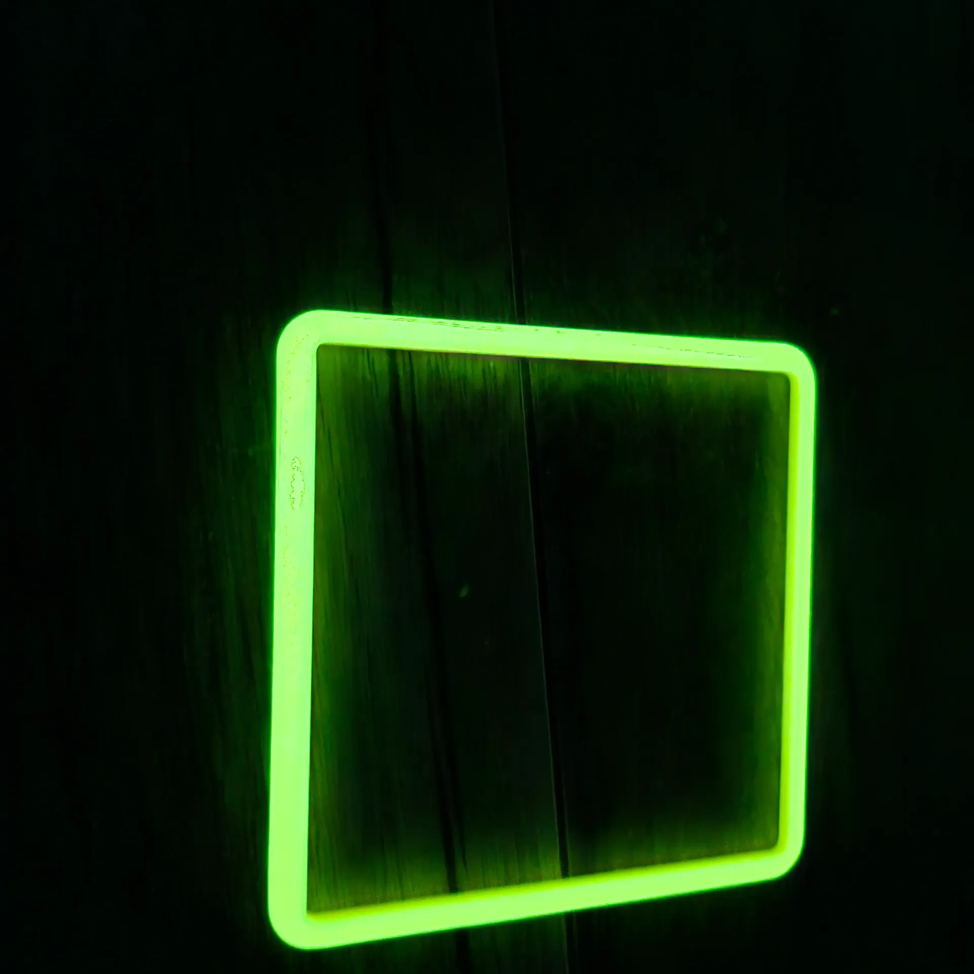 Cadre Phosphorescent - Legrand Niloe - Jaune - Simple (Bleu)